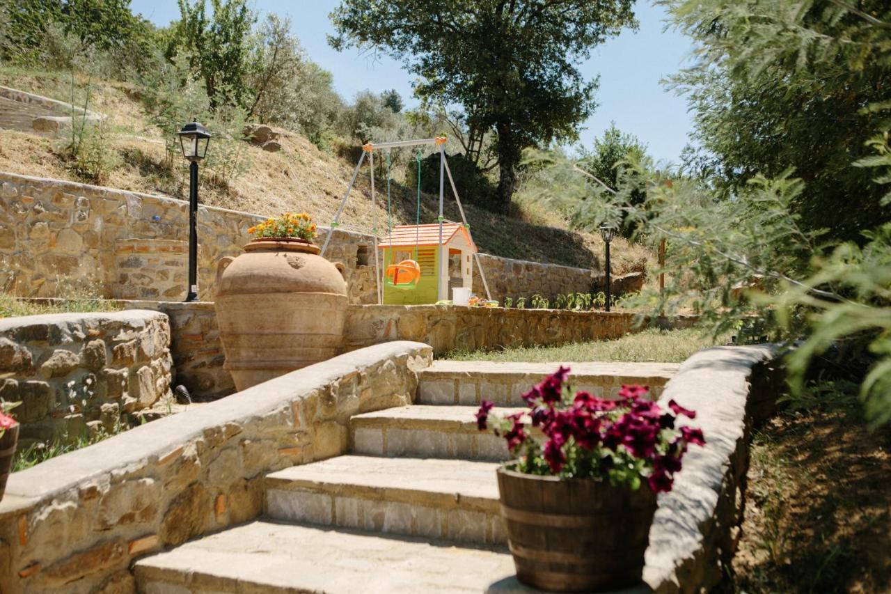 Agriturismo I Millepini Case Malva Bagian luar foto