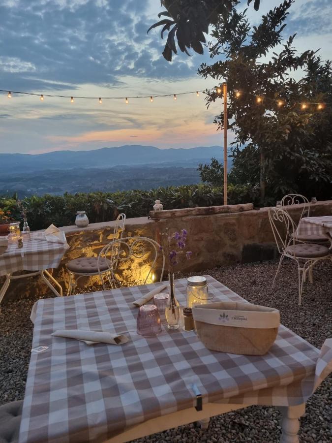 Agriturismo I Millepini Case Malva Bagian luar foto